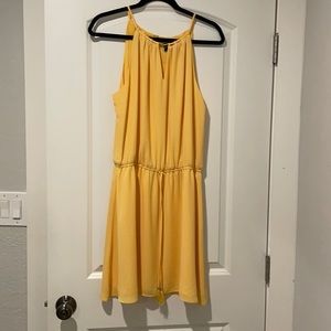 Yellow White House black market dress